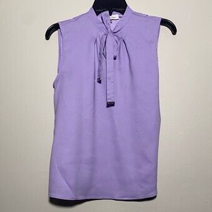 🎉SALE 3/$30🎉 Calvin Klein top